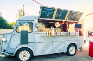 Food trucks & festivals